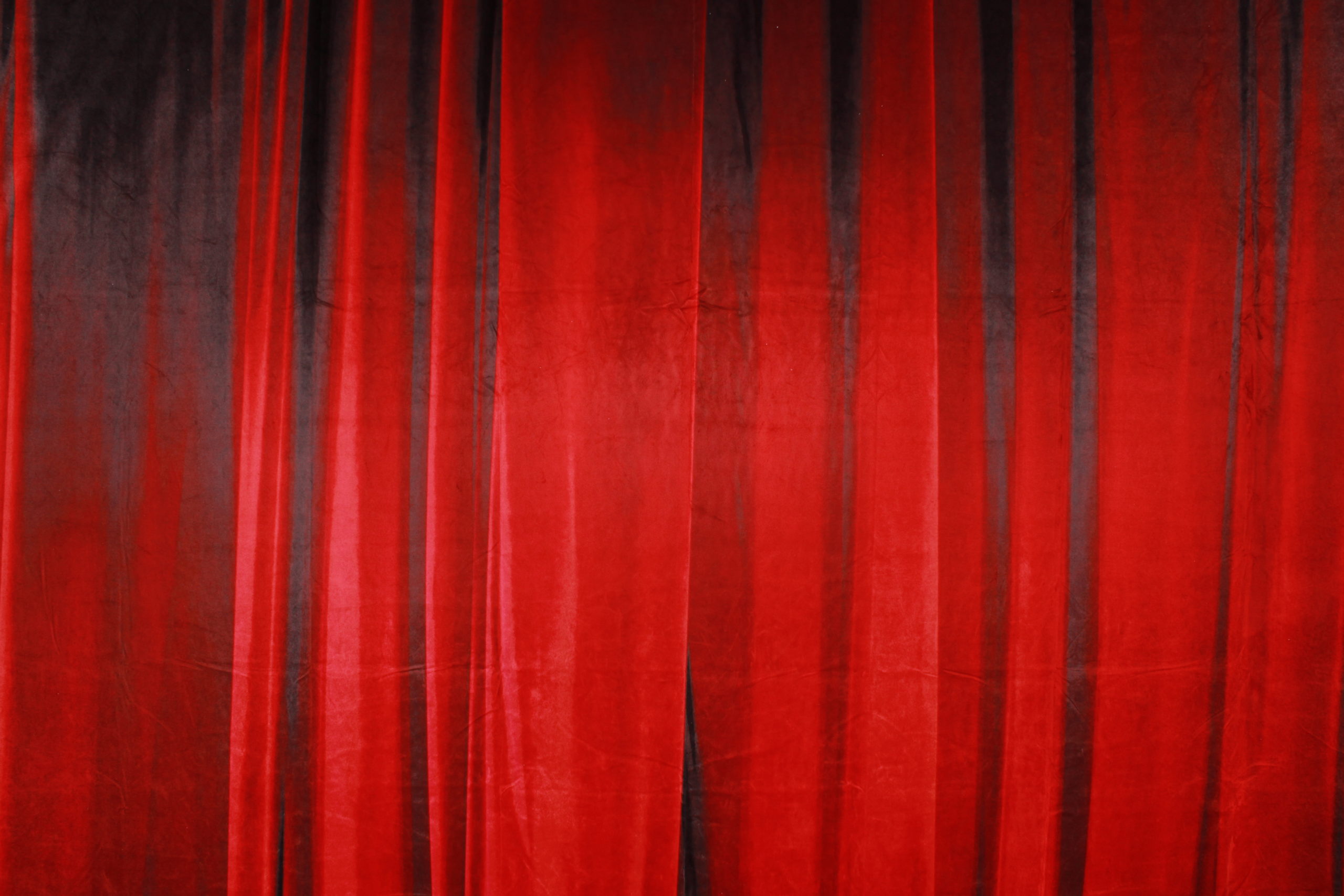 M03 - Theatervorhang